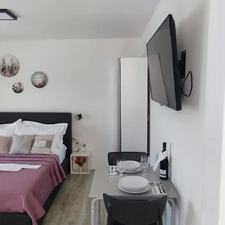 Guest house Lucky 3*