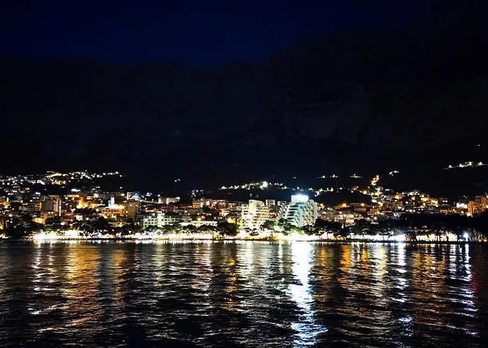 게스트하우스 Lucky 3*